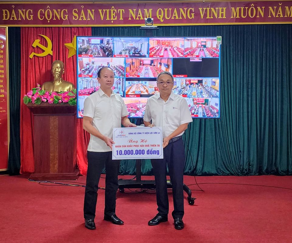 Tiếp nhận ủng hộ trên 135 triệu đồng hỗ trợ thiên tai